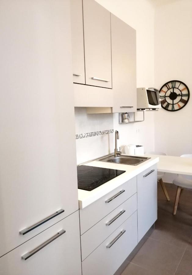Charming & Spacious Florentine Home Just Two Mins From Tram Stop Florence Extérieur photo